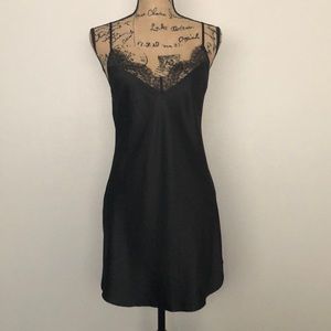 Victoria’s Secret Dream Angels Babydoll Lace Slip